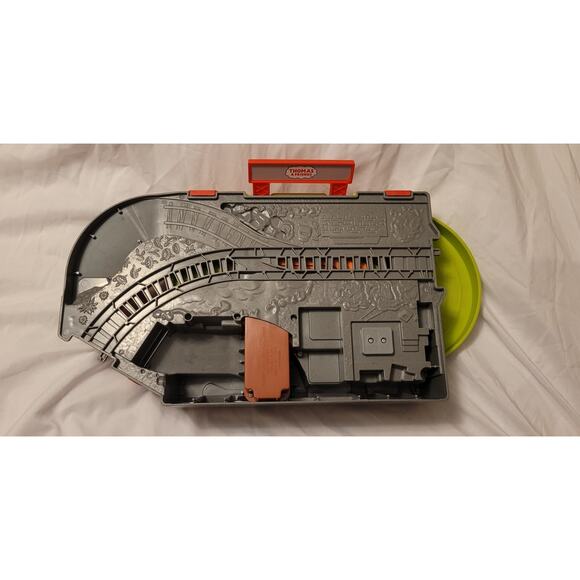 Thomas & Friends Sodor Take Along Playset w Thomas The Train Engine Portable - Picture 2 of 16